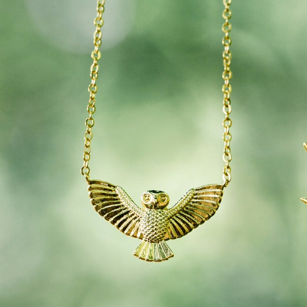 The Flying Hedwig Pendant at
