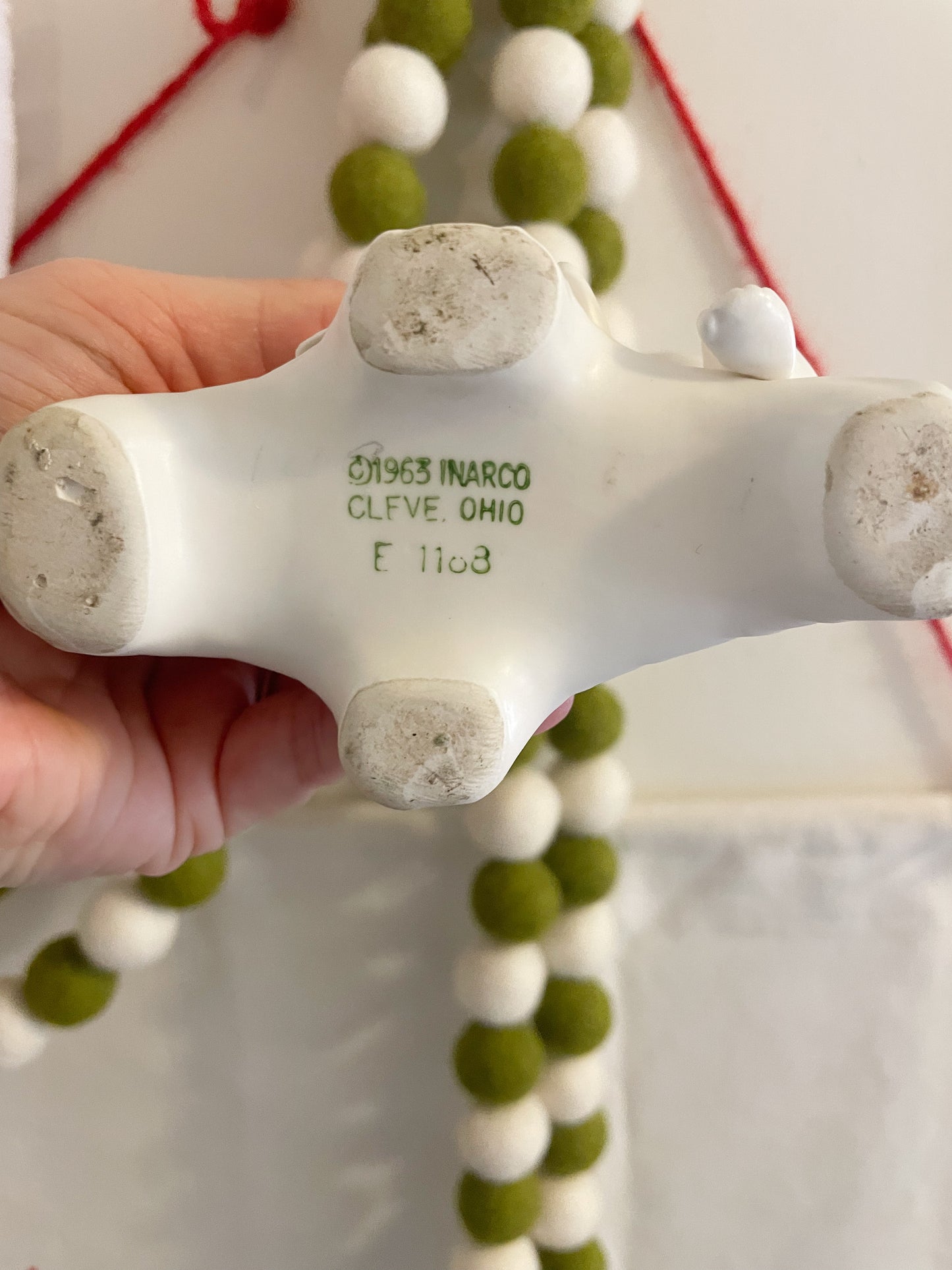 1963 Inarco Cherub Cornucopia Vase/Planter Creamware