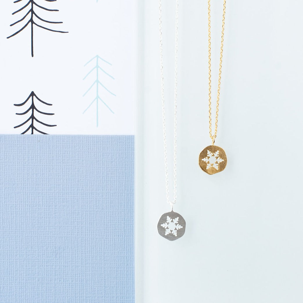 Snowflake Cut Out Necklace